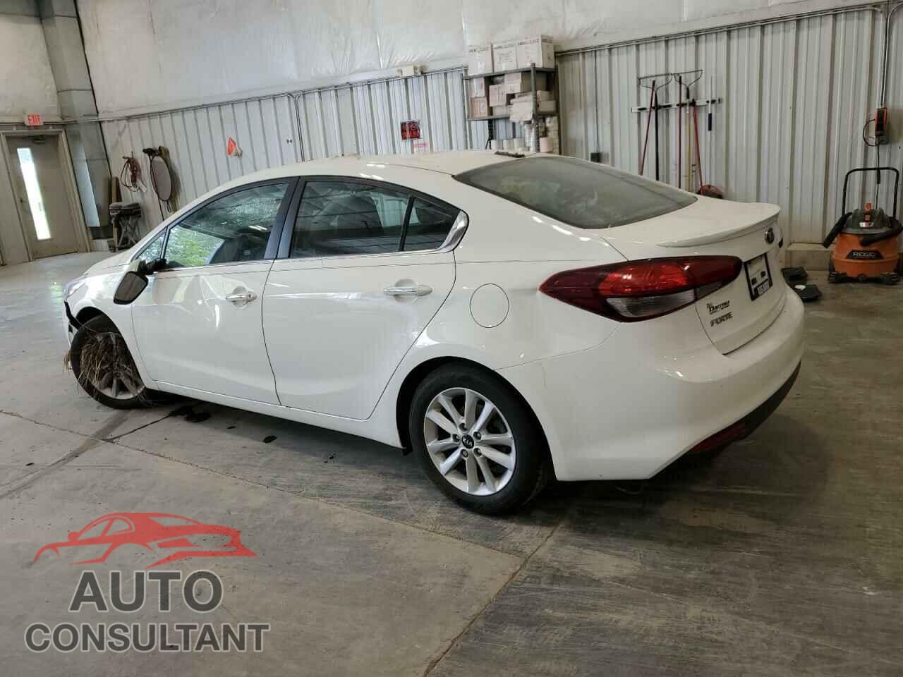 KIA FORTE 2017 - 3KPFL4A7XHE052758