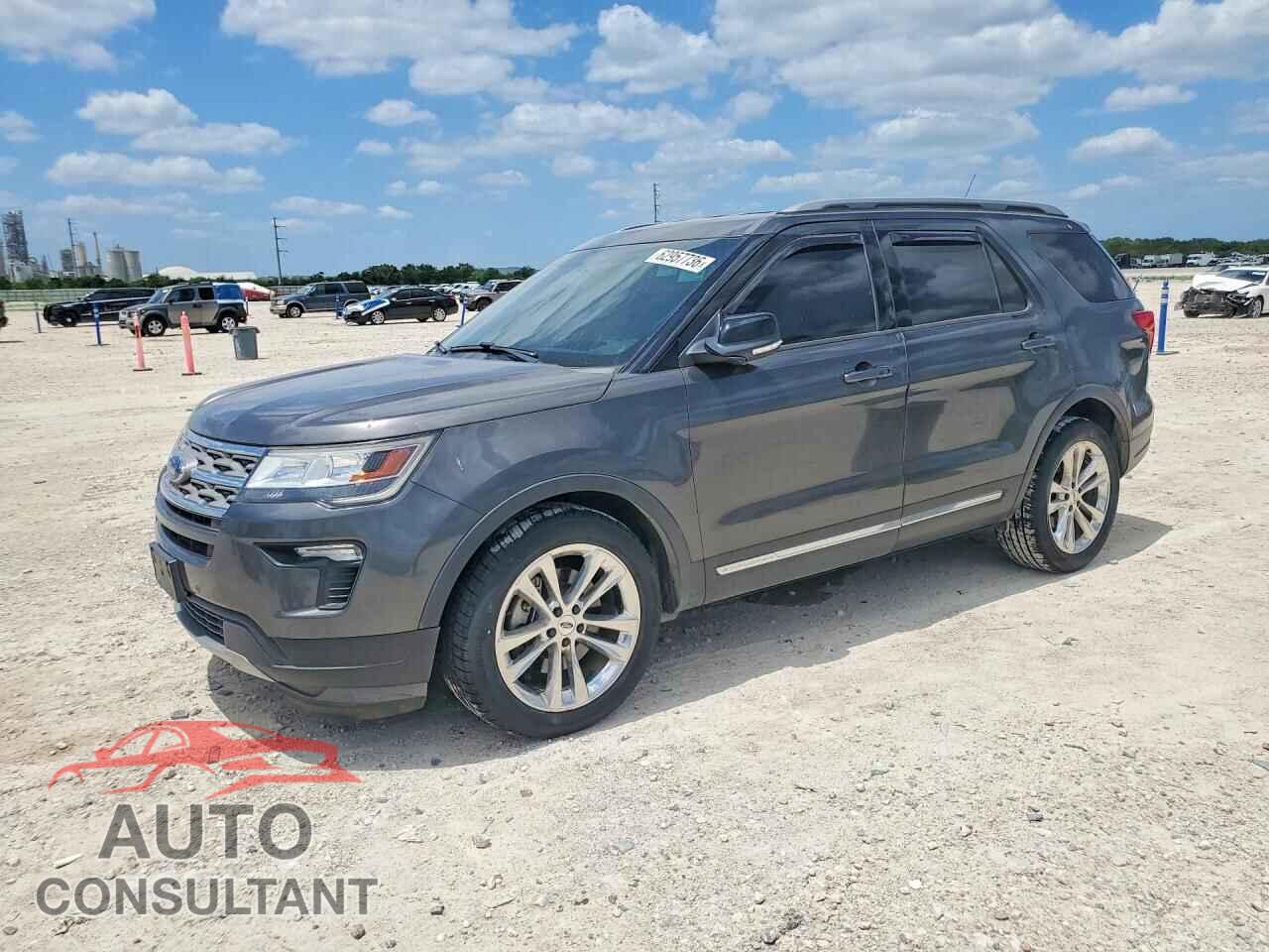 FORD EXPLORER 2018 - 1FM5K7D82JGA97621