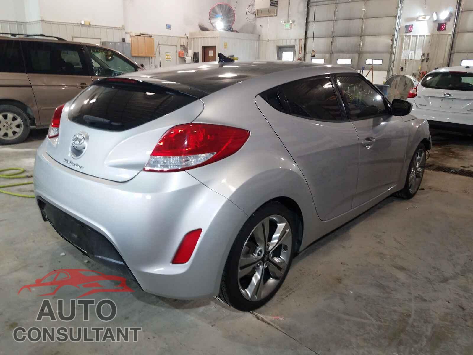 HYUNDAI VELOSTER 2016 - KMHTC6AD5GU250082