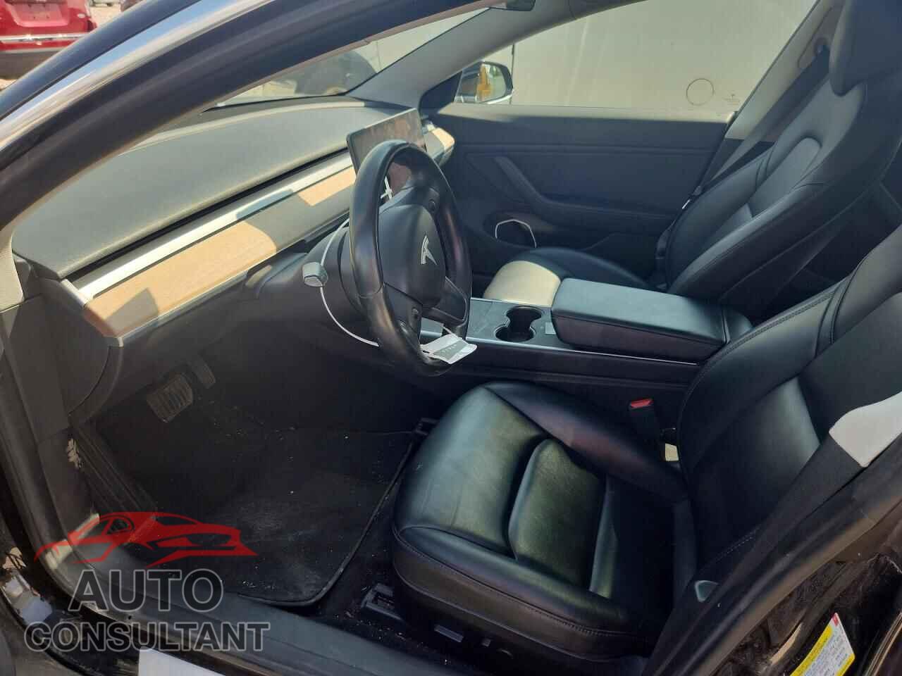 TESLA MODEL 3 2018 - 5YJ3E1EB7JF115714