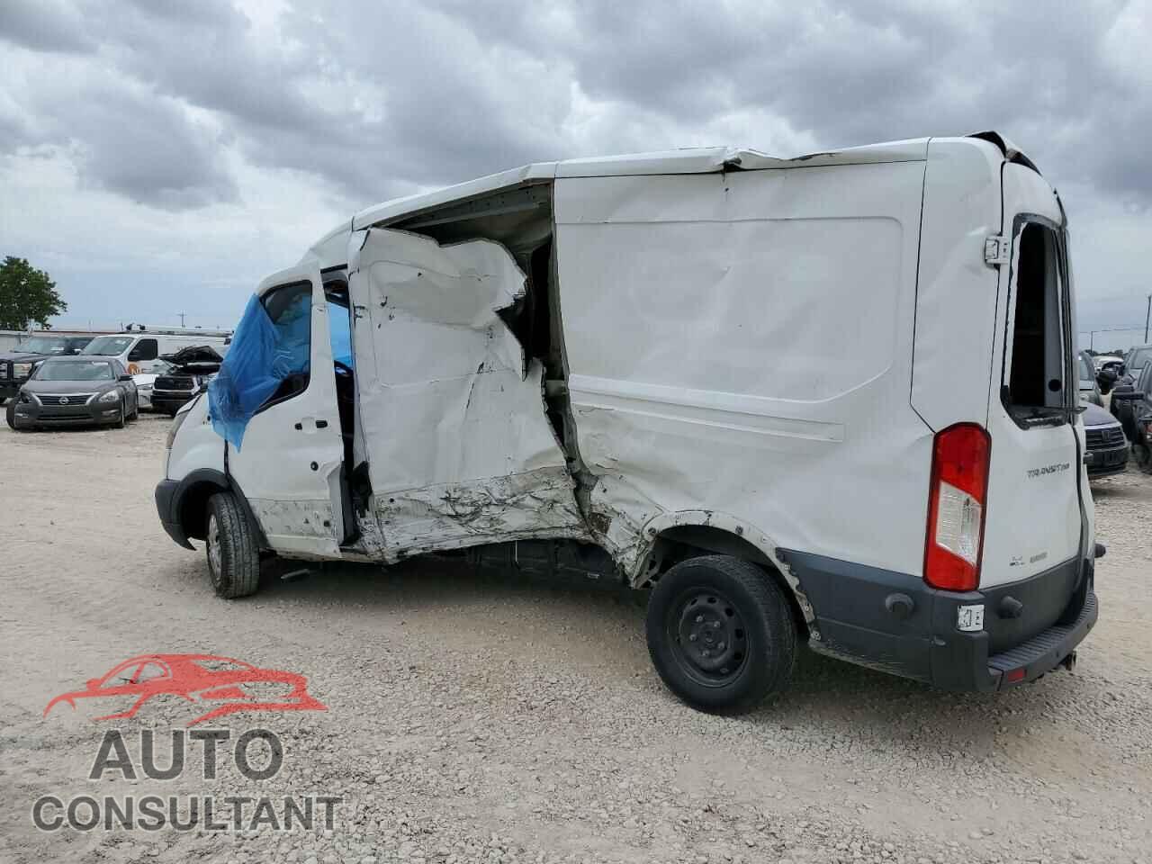 FORD TRANSIT 2016 - 1FTYR2CG7GKB27033