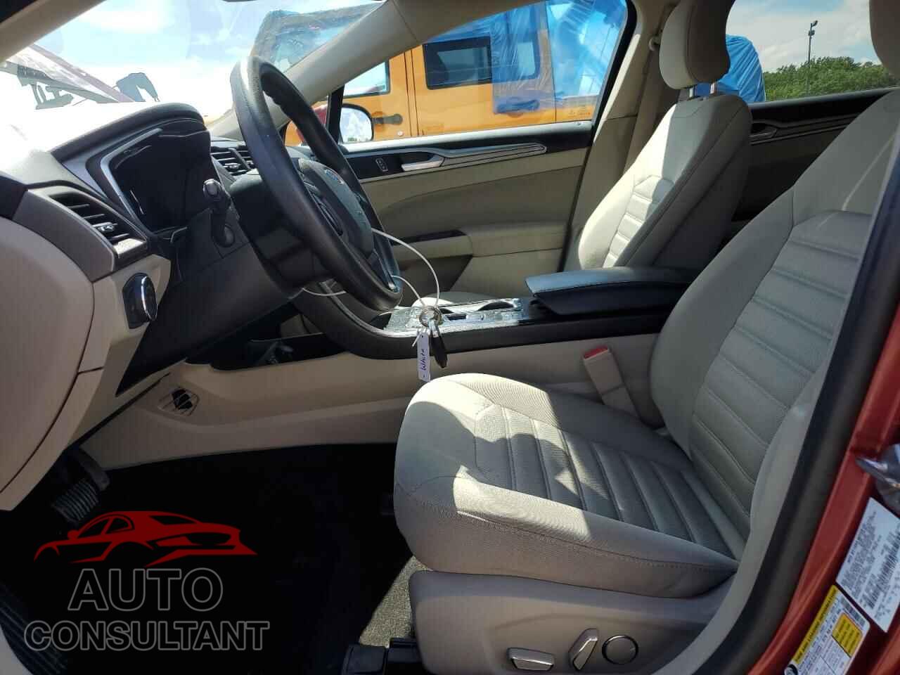 FORD FUSION 2019 - 3FA6P0LUXKR189737