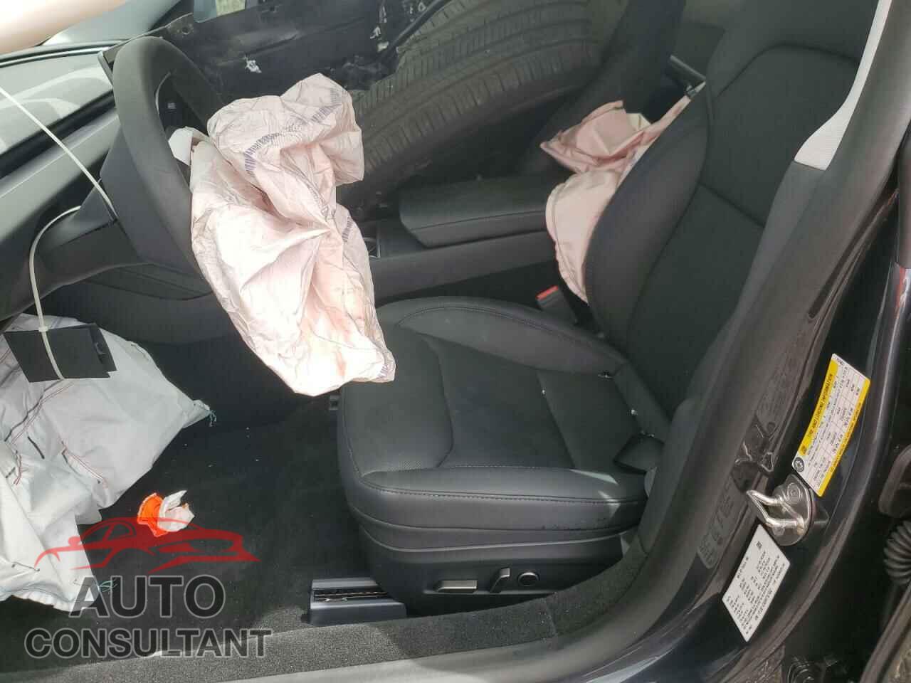 TESLA MODEL 3 2024 - 5YJ3E1EA6RF767663