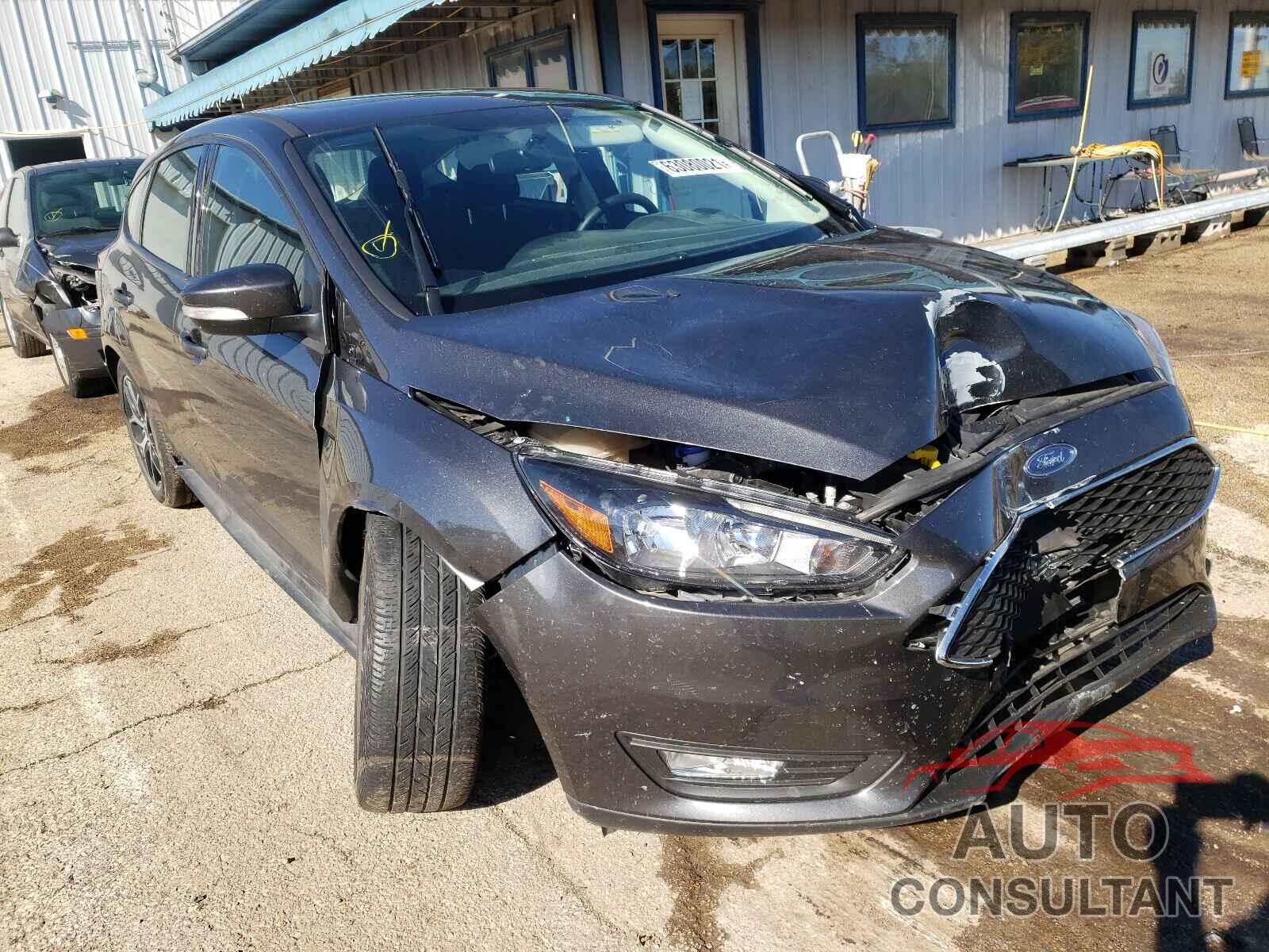 FORD FOCUS 2018 - 1FADP3M23JL285633