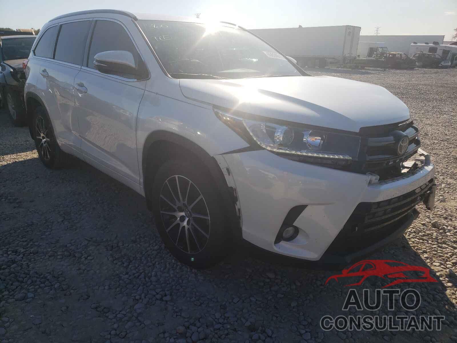 TOYOTA HIGHLANDER 2018 - 5TDKZRFH5JS533315