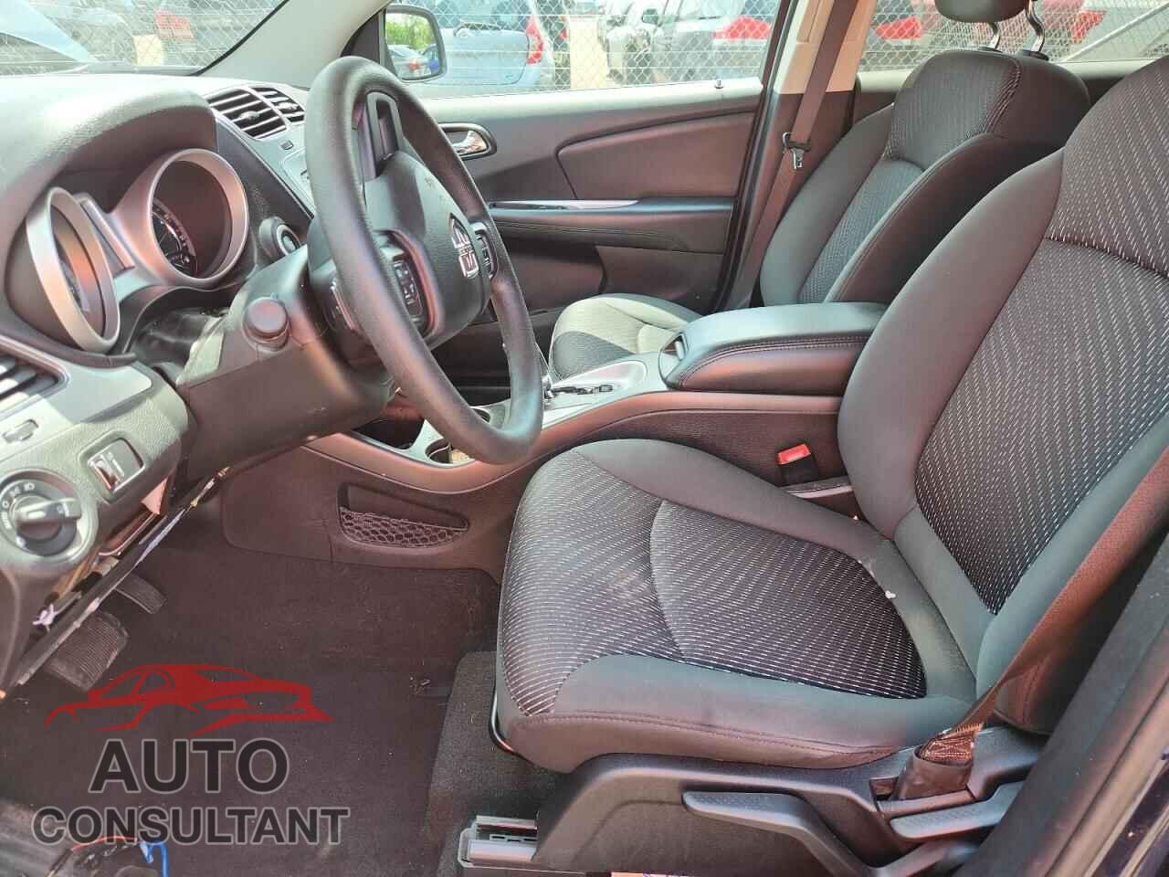 DODGE JOURNEY 2017 - 3C4PDCBB1HT701941