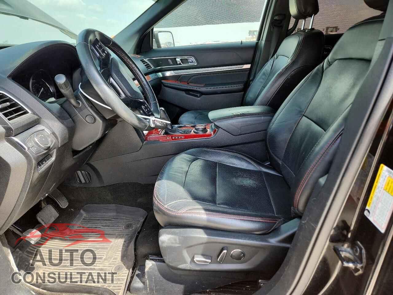FORD EXPLORER 2018 - 1FM5K8GT2JGB31479