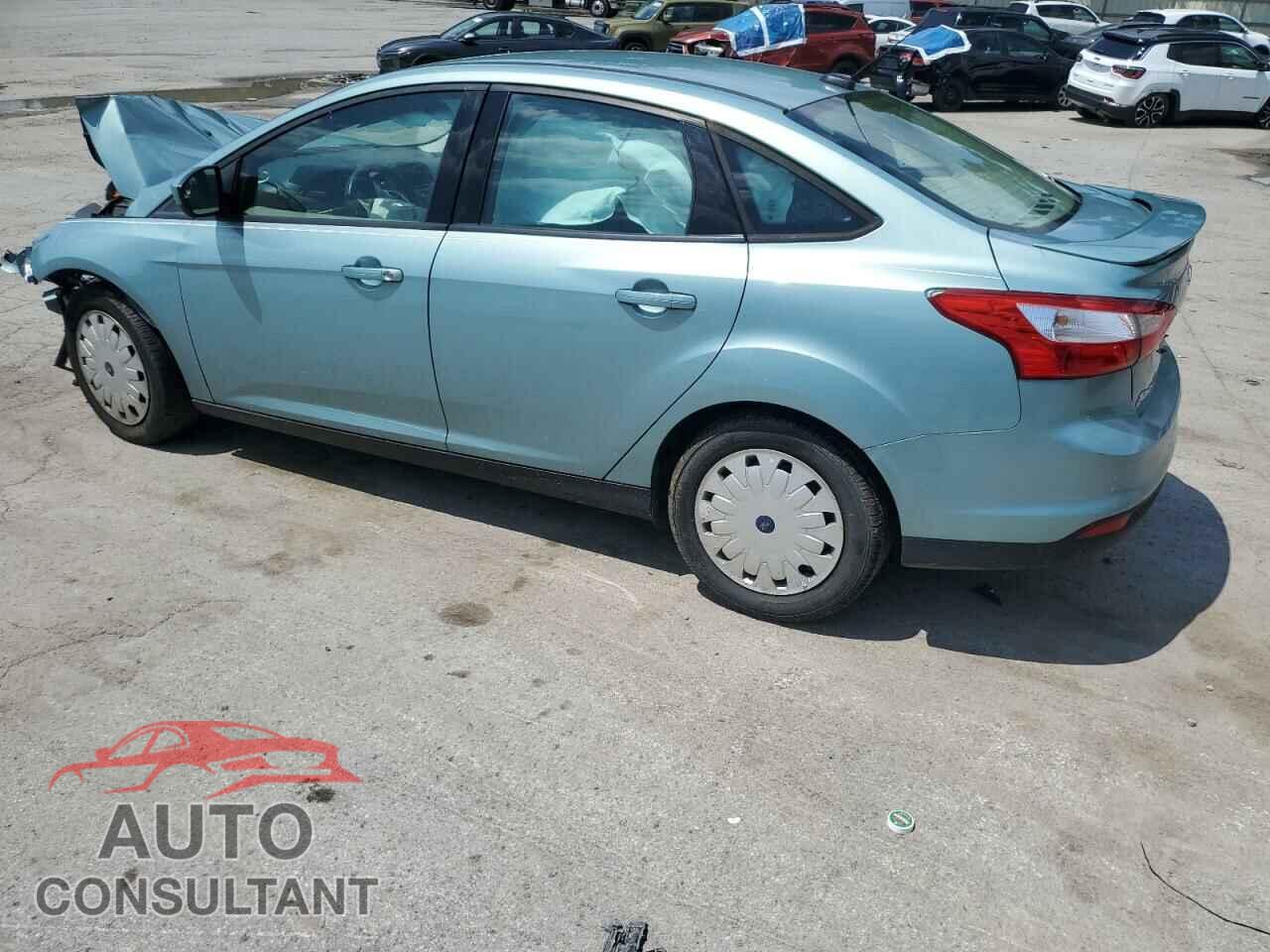 FORD FOCUS 2012 - 1FAHP3F28CL322984