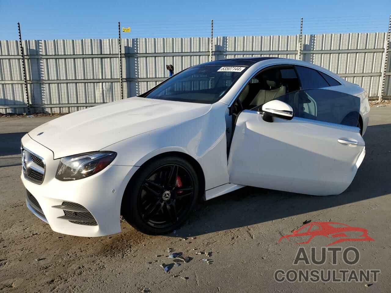 MERCEDES-BENZ E-CLASS 2018 - WDD1J6FB0JF019455