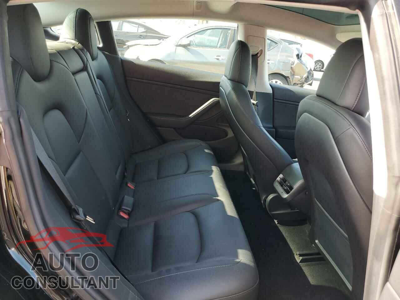 TESLA MODEL 3 2019 - 5YJ3E1EA2KF310712