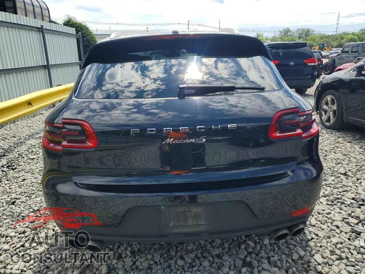 PORSCHE MACAN 2016 - WP1AB2A54GLB45585