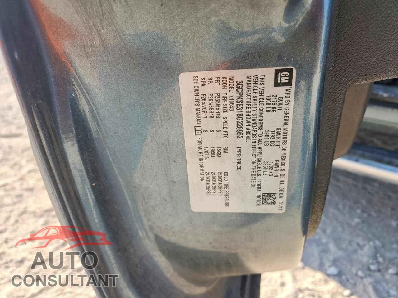 CHEVROLET SILVERADO 2011 - 3GCPKSE31BG228952