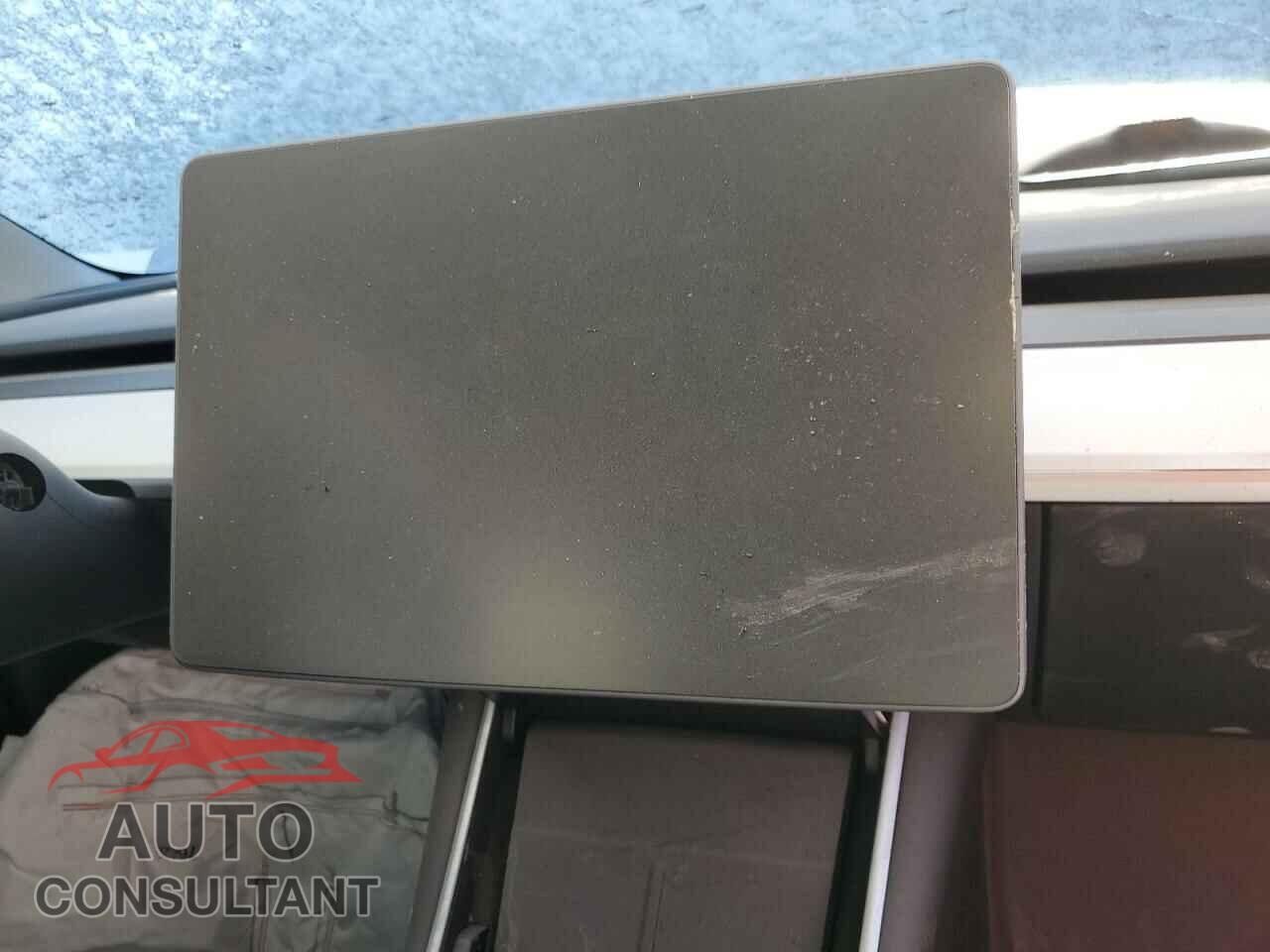 TESLA MODEL 3 2020 - 5YJ3E1EA7LF741189