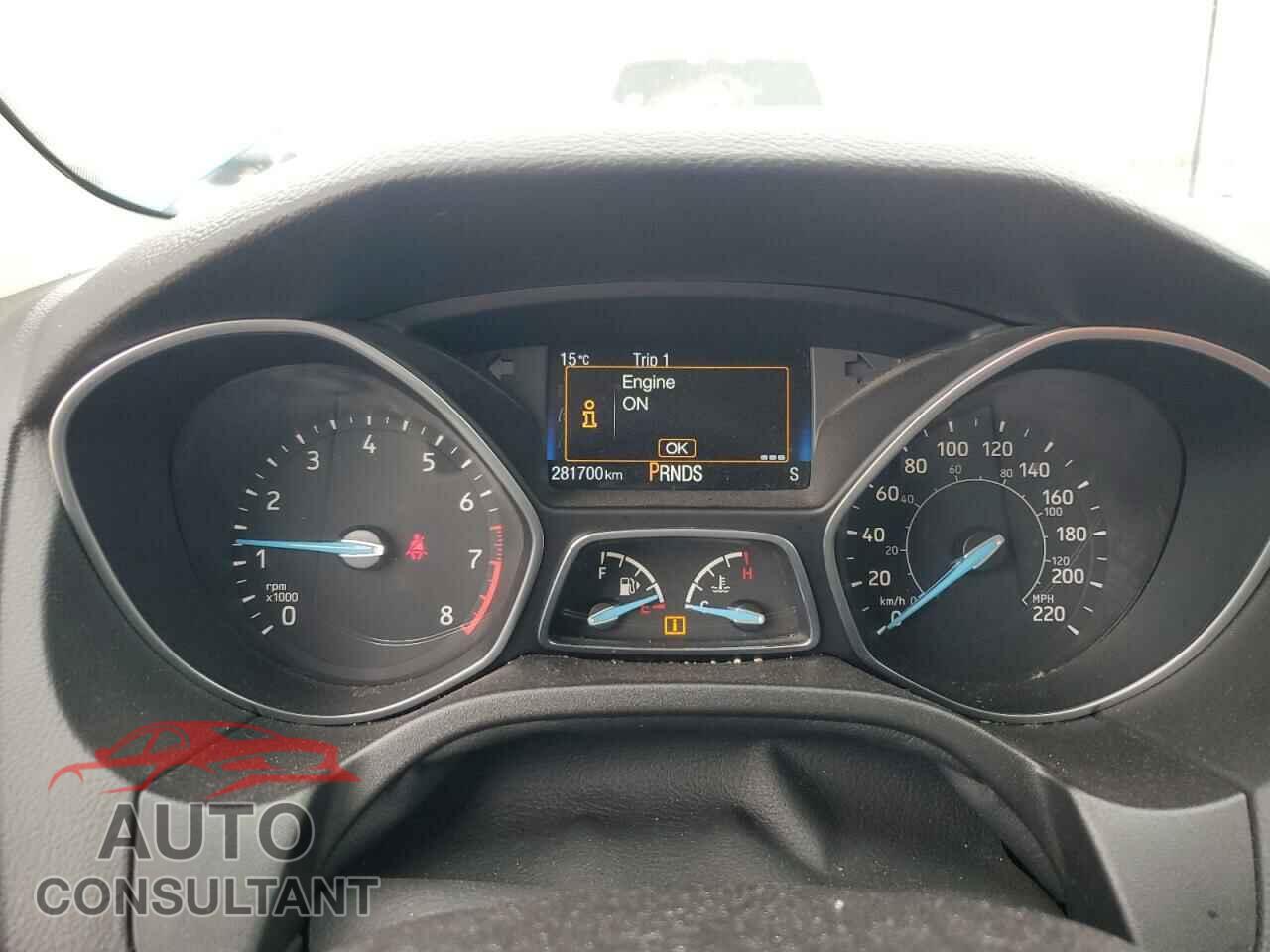 FORD FOCUS 2015 - 1FADP3K28FL309483