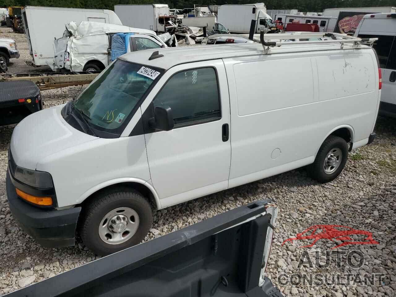 CHEVROLET EXPRESS 2018 - 1GCWGAFP7J1309637