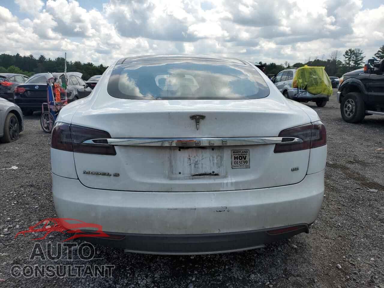 TESLA MODEL S 2013 - 5YJSA1CN6DFP26326