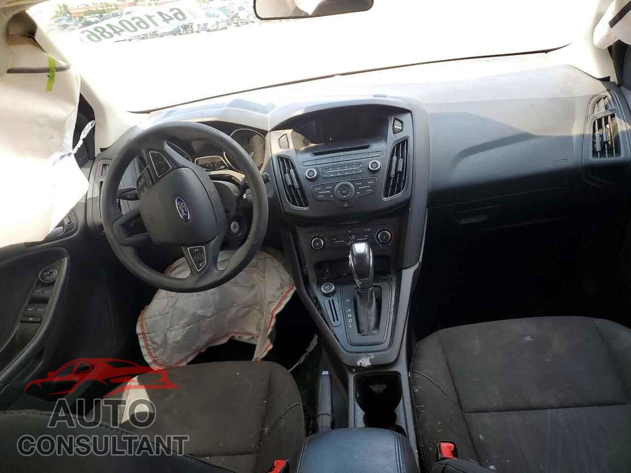 FORD FOCUS 2016 - 1FADP3K23GL314110