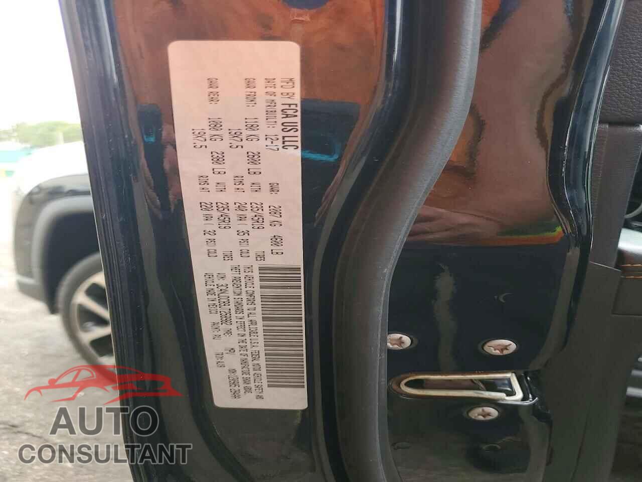 JEEP COMPASS 2018 - 3C4NJDCB9JT258982
