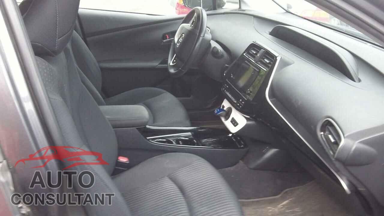 TOYOTA PRIUS 2017 - JTDKARFP2H3033624
