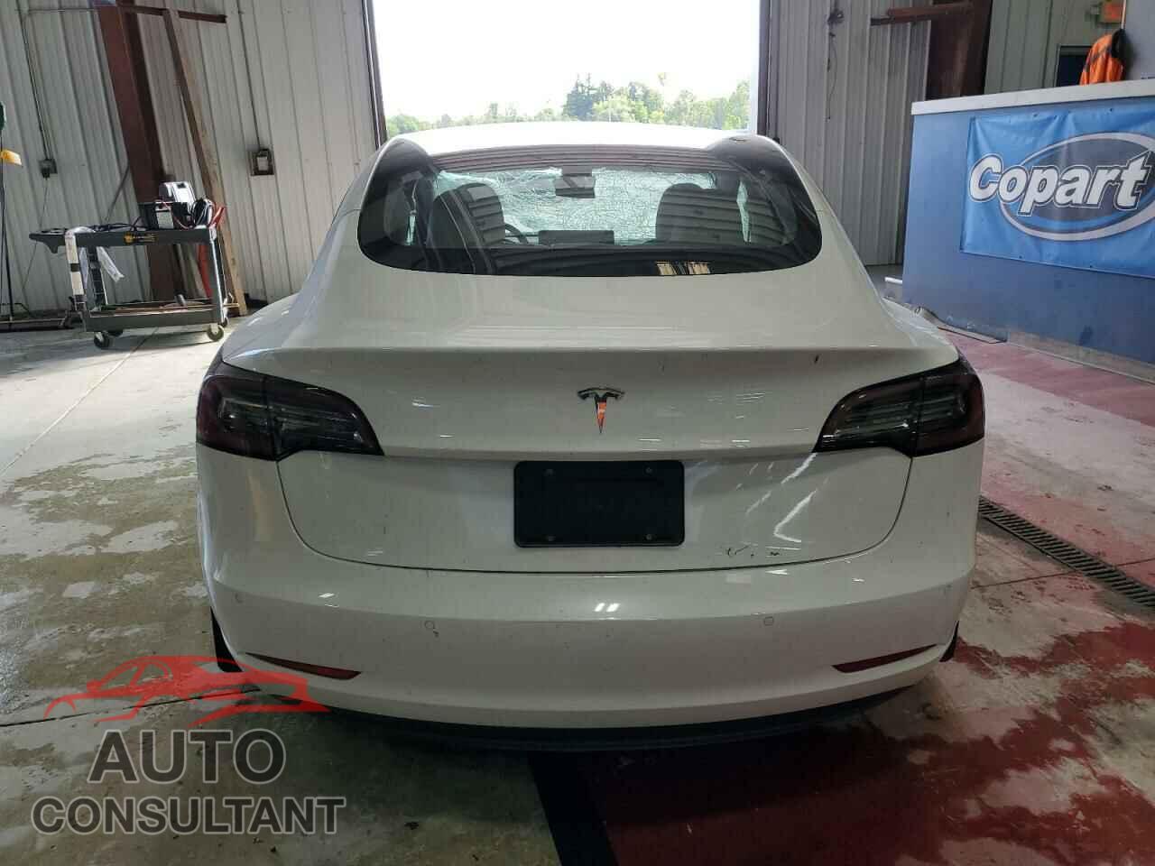 TESLA MODEL 3 2021 - 5YJ3E1EA4MF025593