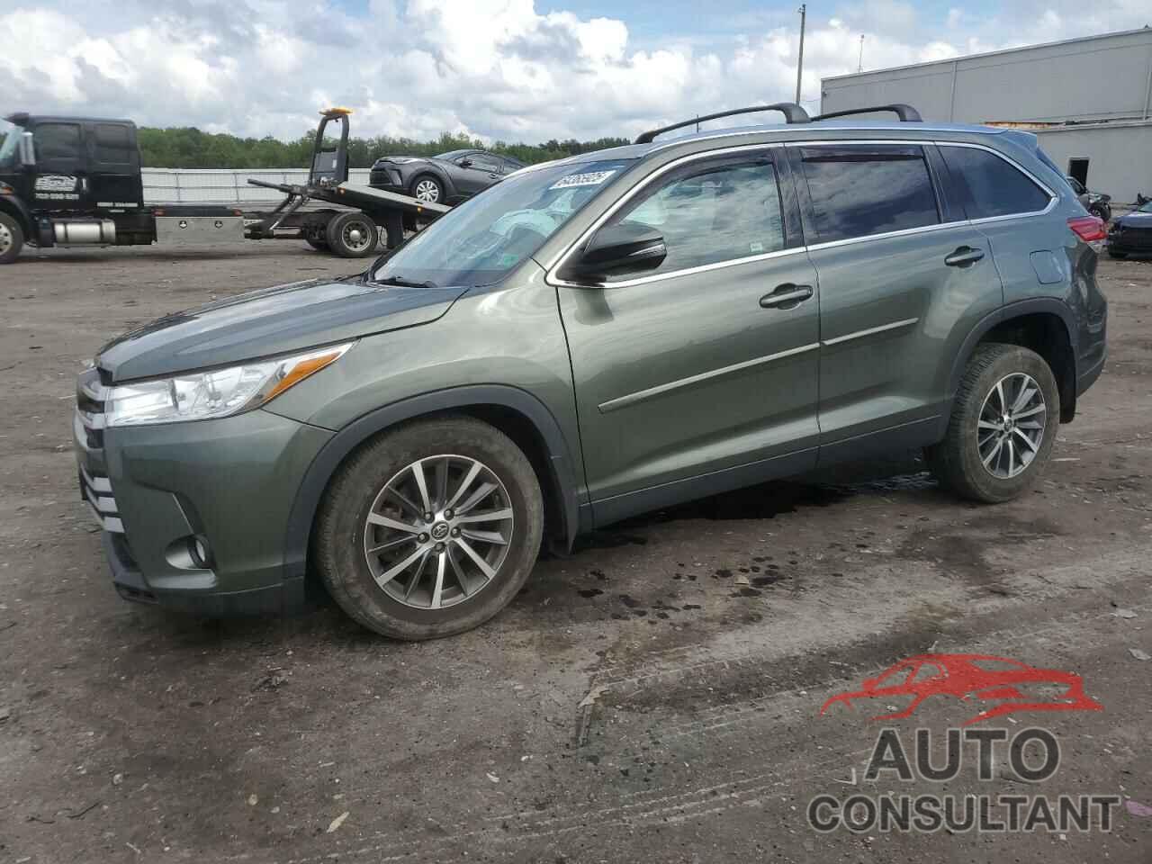 TOYOTA HIGHLANDER 2019 - 5TDJZRFH7KS955339