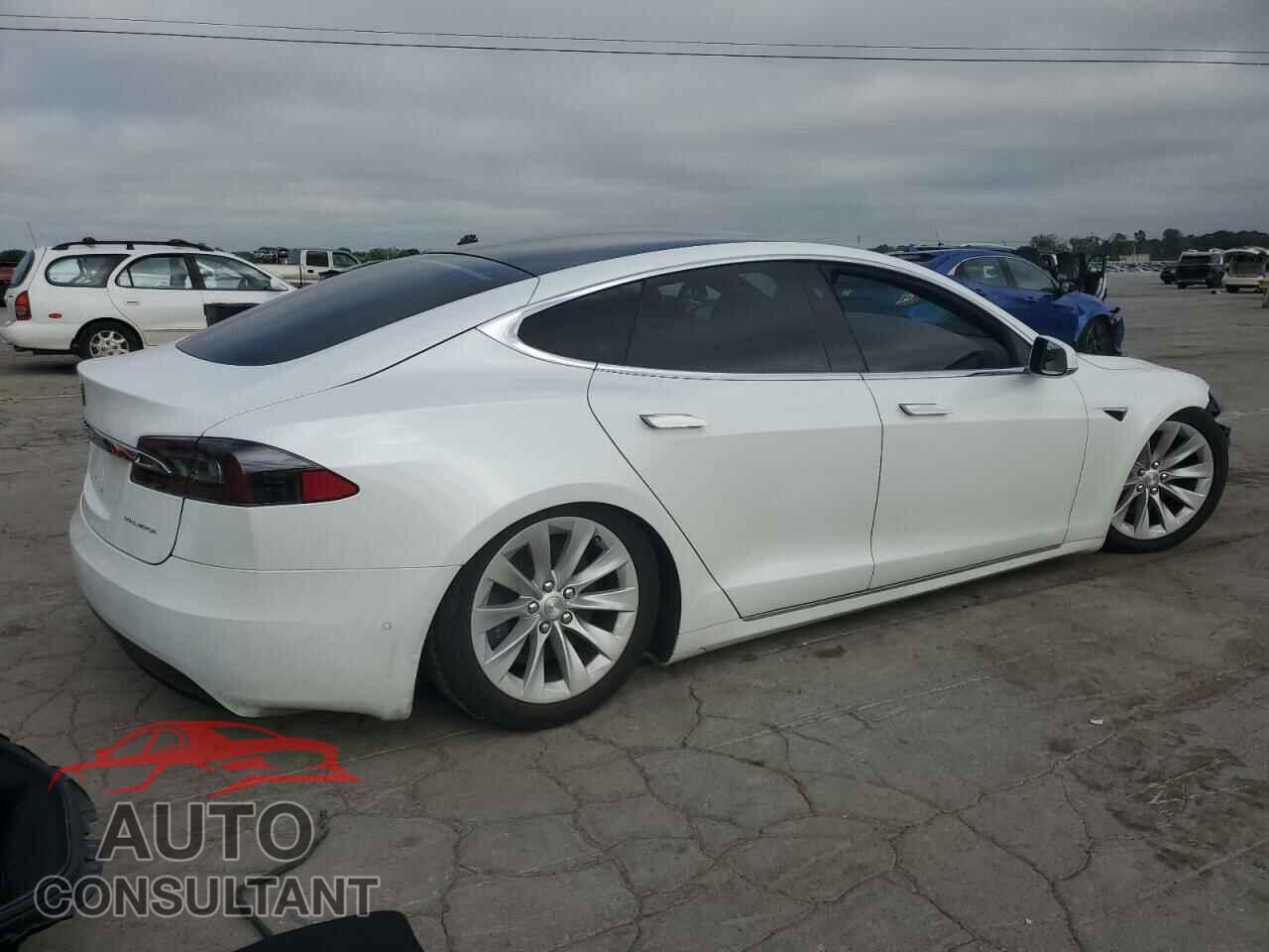 TESLA MODEL S 2020 - 5YJSA1E28LF366865