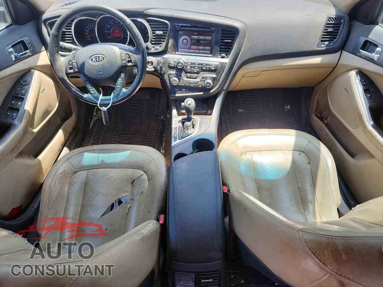 KIA OPTIMA 2011 - KNAGN4A70B5113792