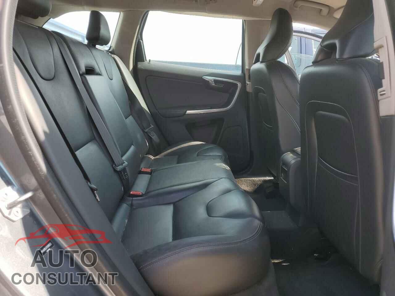VOLVO XC60 2017 - YV440MDJ7H2088523