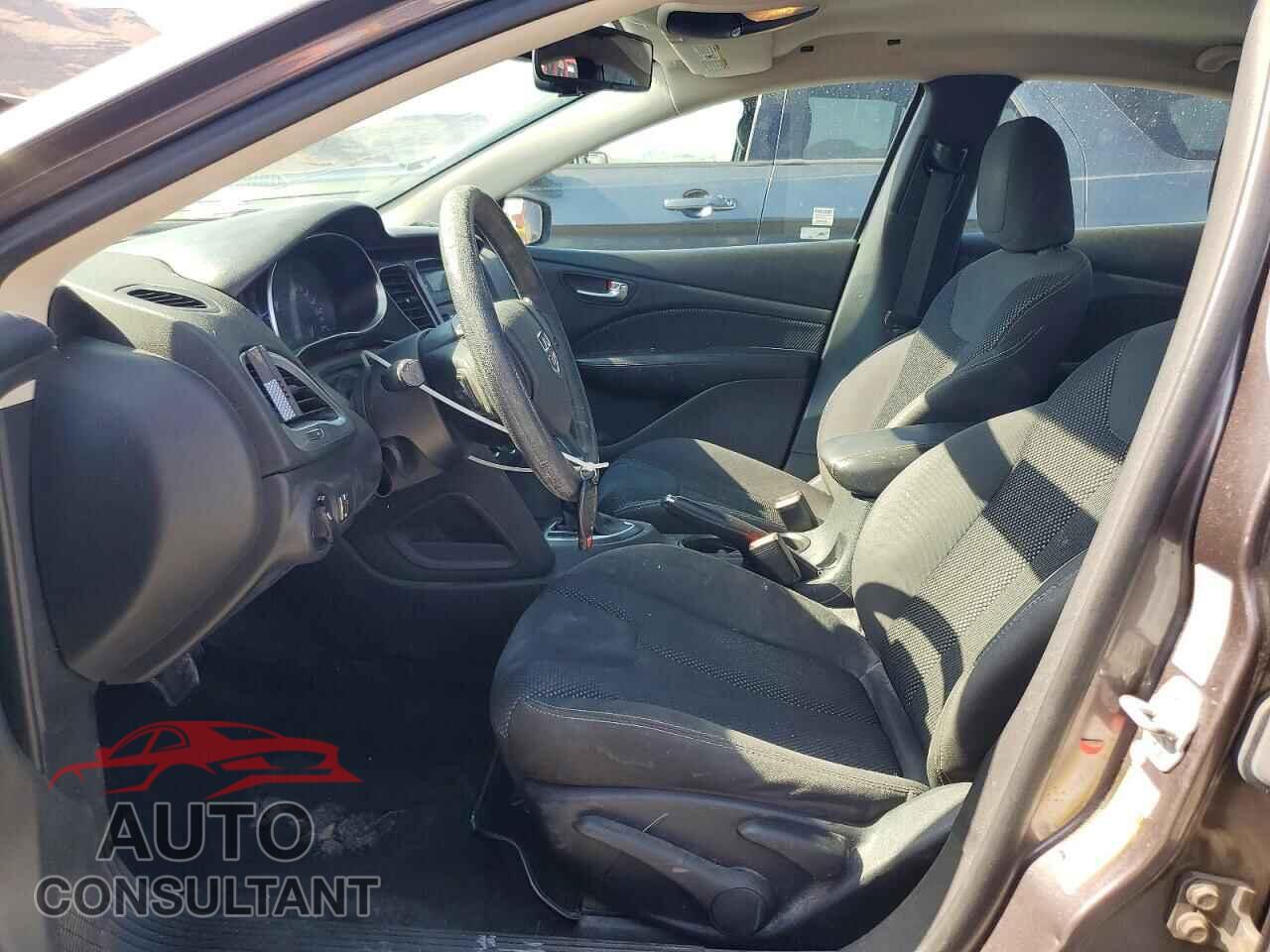 DODGE DART 2015 - 1C3CDFBB5FD390490
