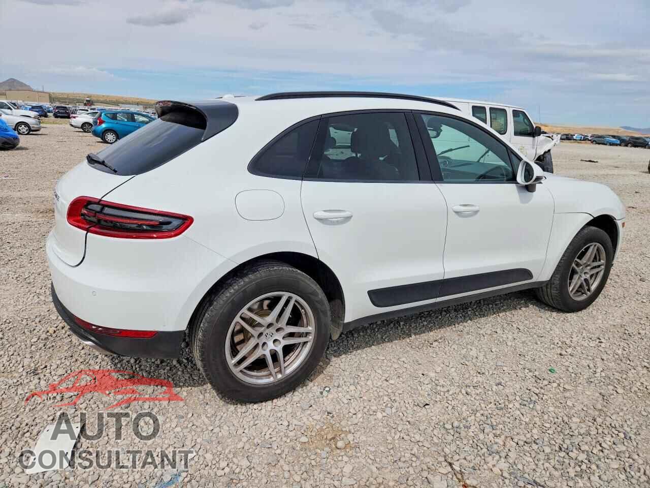 PORSCHE MACAN 2017 - WP1AA2A55HLB04631