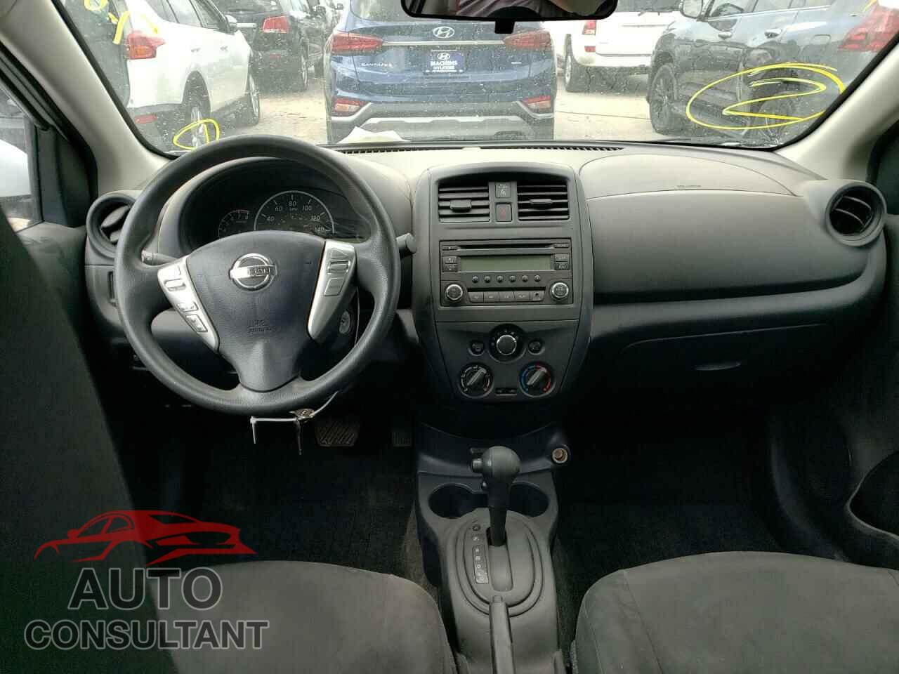 NISSAN VERSA 2017 - 3N1CN7AP2HL861877