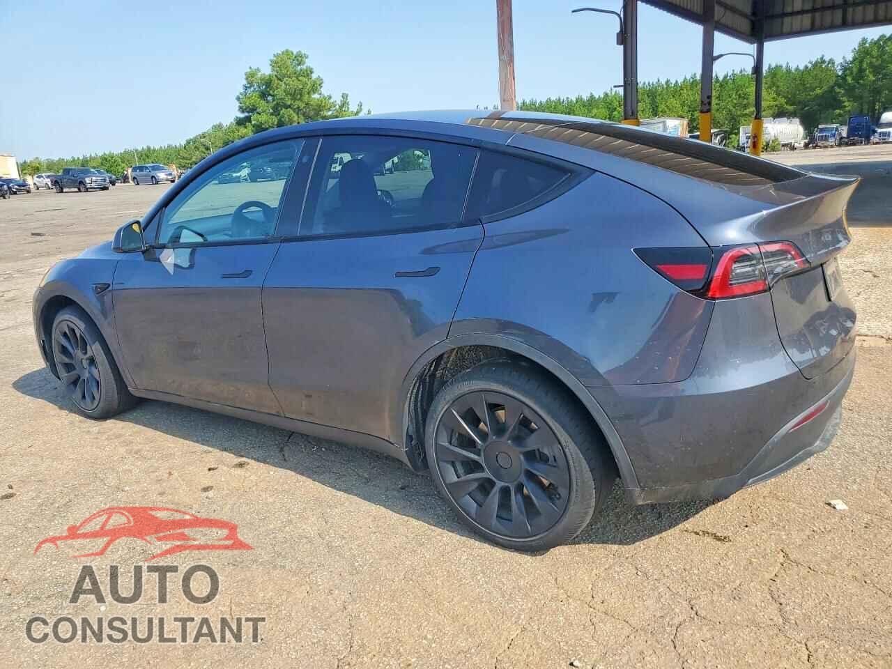 TESLA MODEL Y 2023 - 7SAYGDEE2PA027741