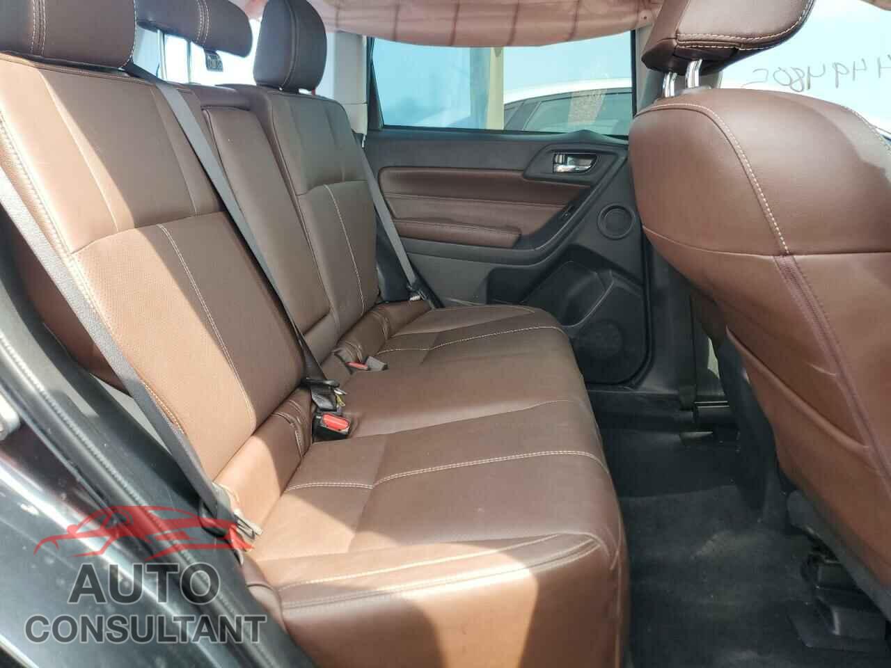 SUBARU FORESTER 2018 - JF2SJAWC0JH438082