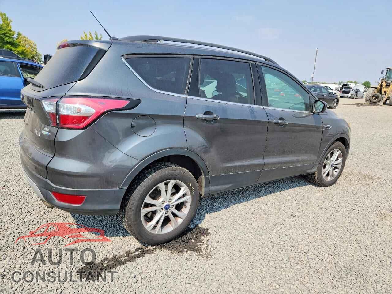 FORD ESCAPE 2017 - 1FMCU9GD2HUE75728