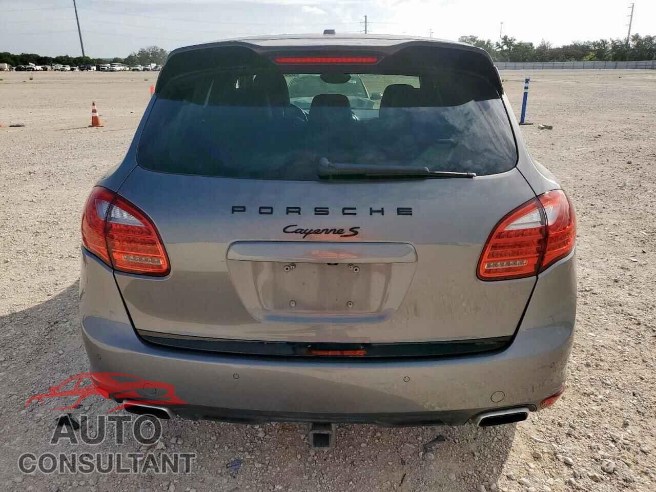 PORSCHE CAYENNE 2012 - WP1AB2A22CLA41516