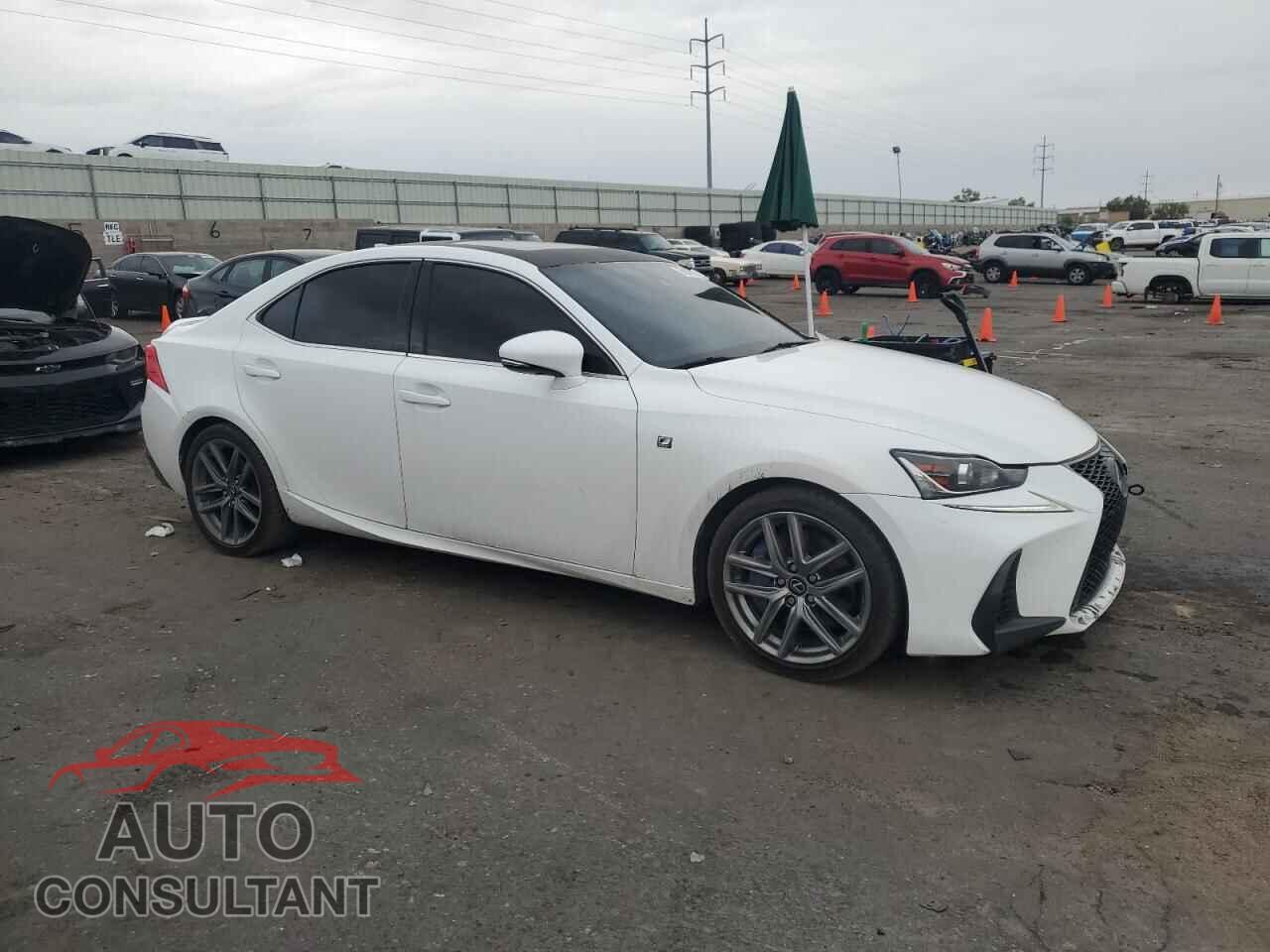 LEXUS IS 2017 - JTHCE1D26H5013235