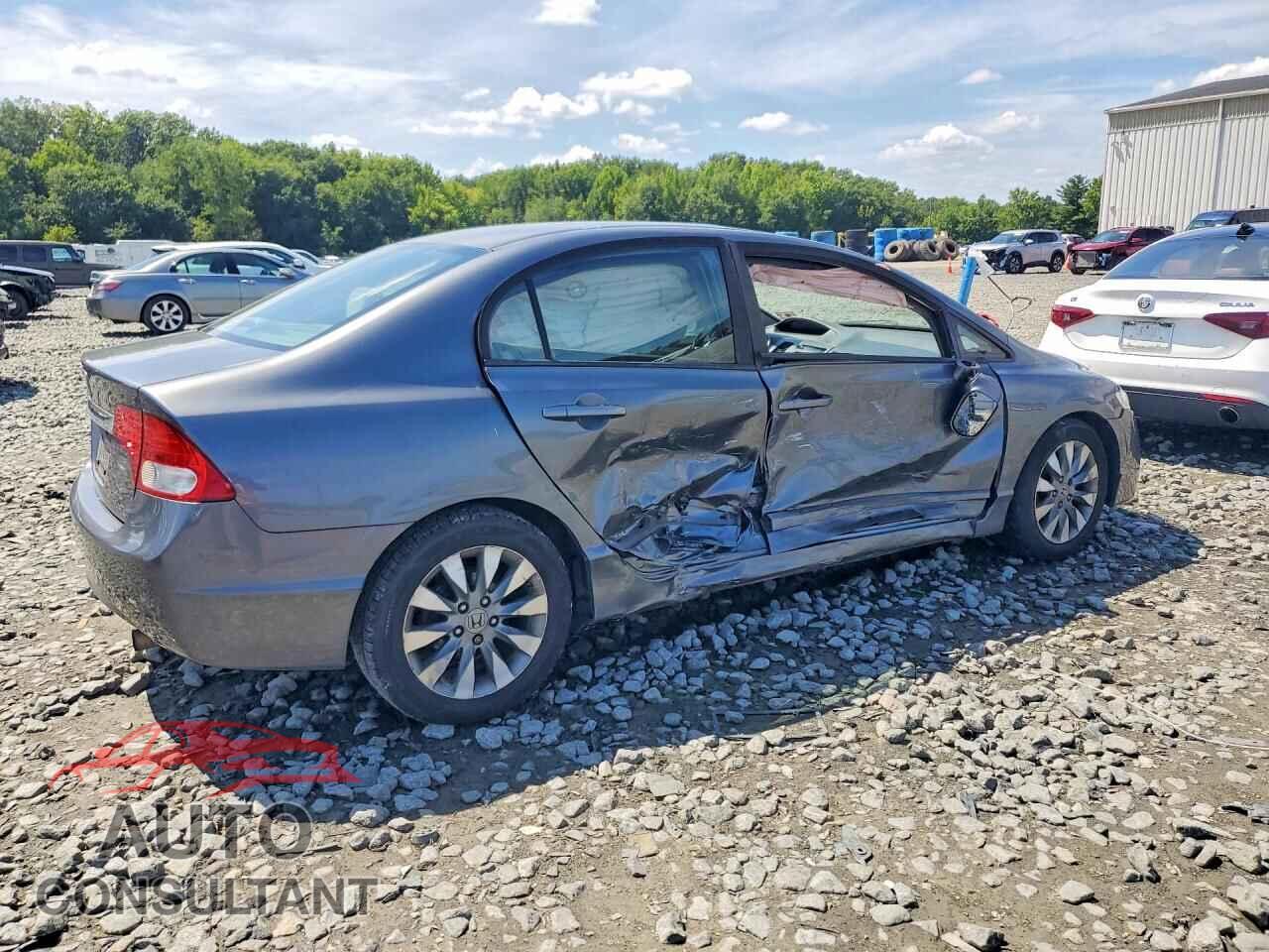 HONDA CIVIC 2010 - 19XFA1F8XAE031646