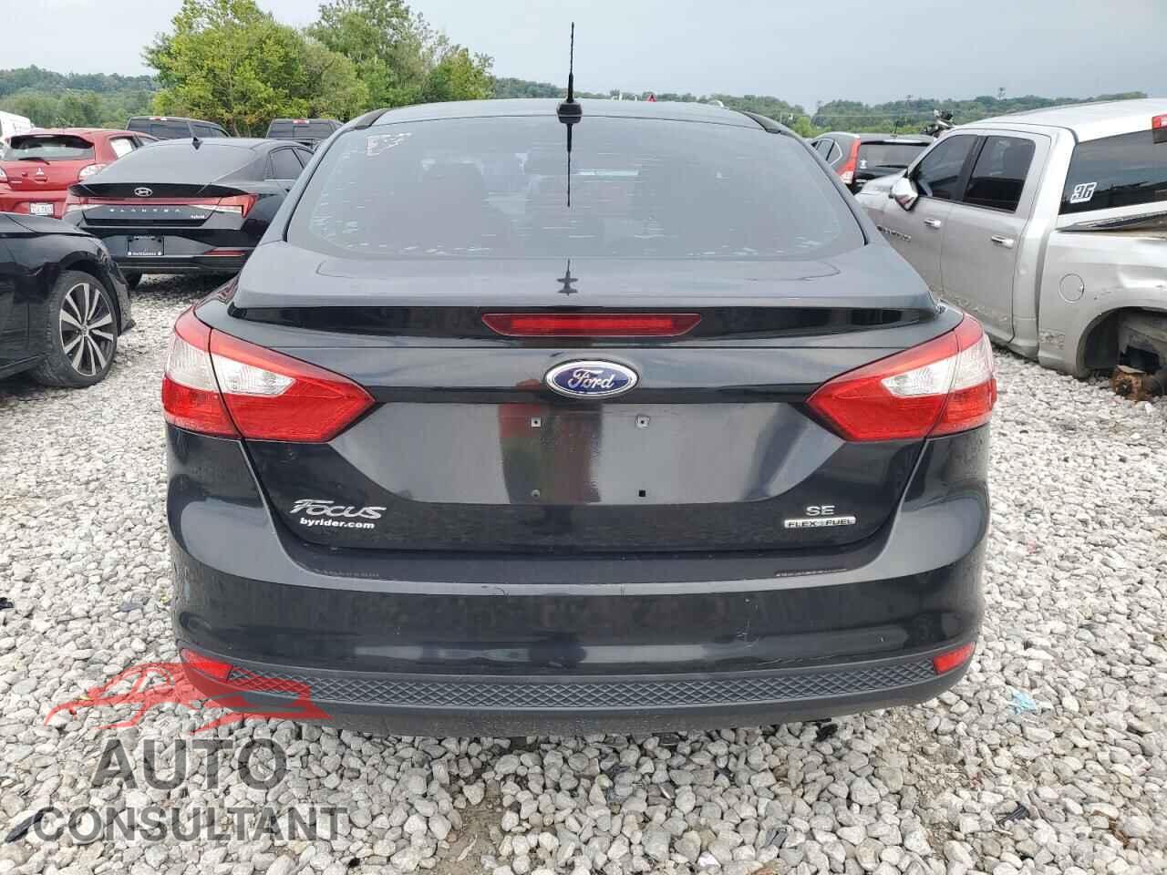 FORD FOCUS 2014 - 1FADP3F27EL158077