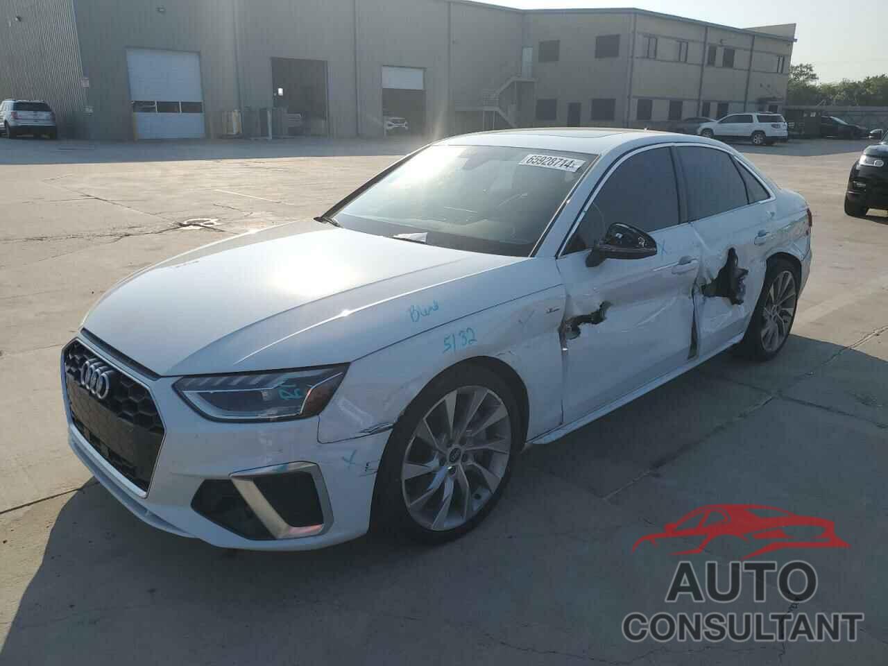 AUDI A4 2022 - WAUEAAF48NN013444