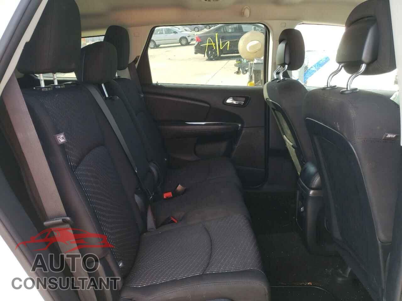 DODGE JOURNEY 2017 - 3C4PDCBG8HT572334