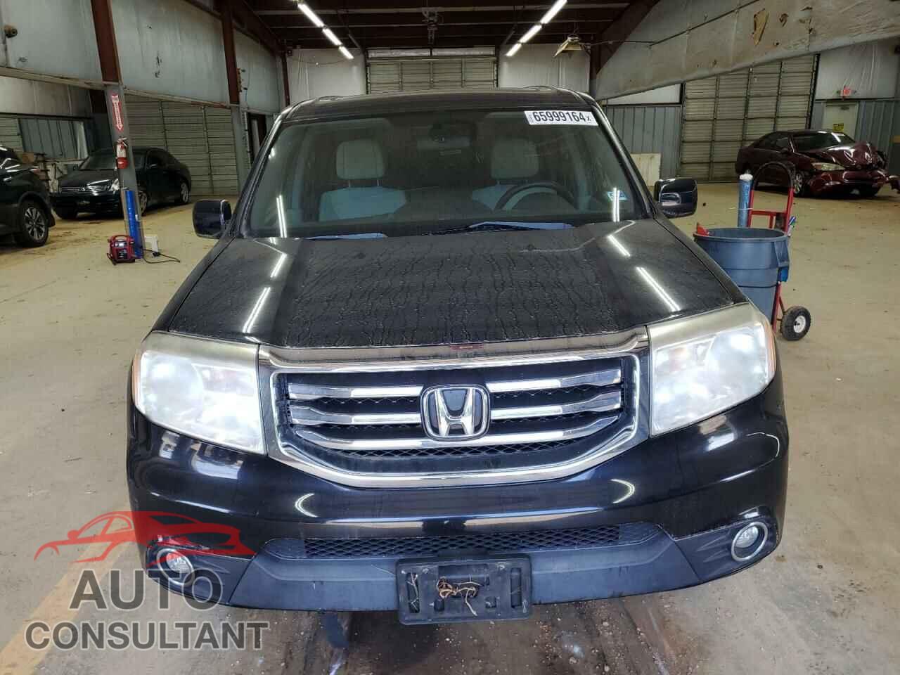 HONDA PILOT 2015 - 5FNYF4H39FB043446