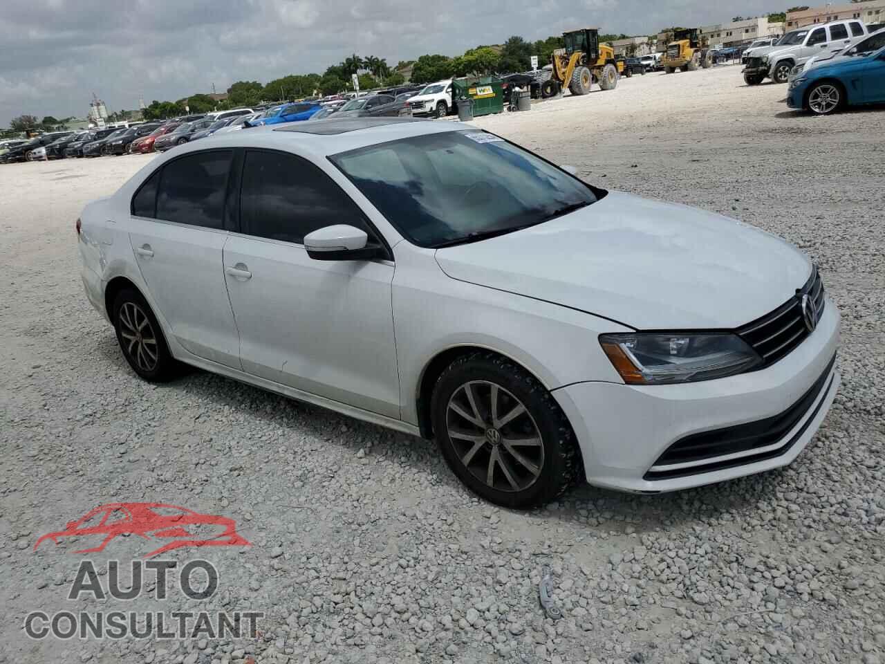 VOLKSWAGEN JETTA 2017 - 3VWDB7AJ3HM242170