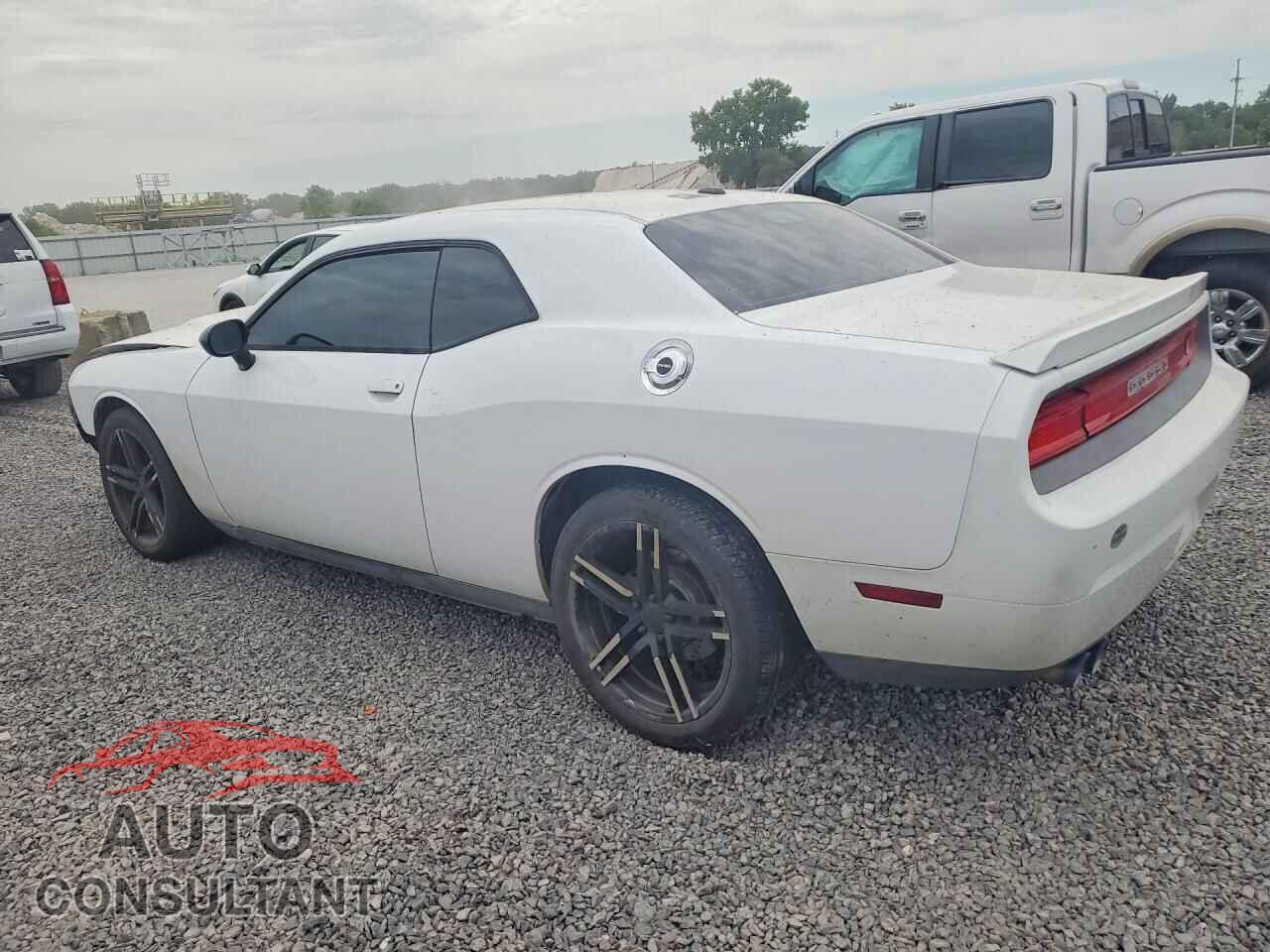 DODGE CHALLENGER 2013 - 2C3CDYAG8DH649532