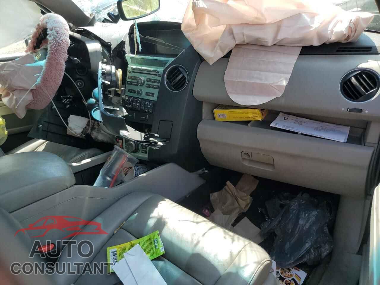 HONDA PILOT 2011 - 5FNYF3H74BB055530