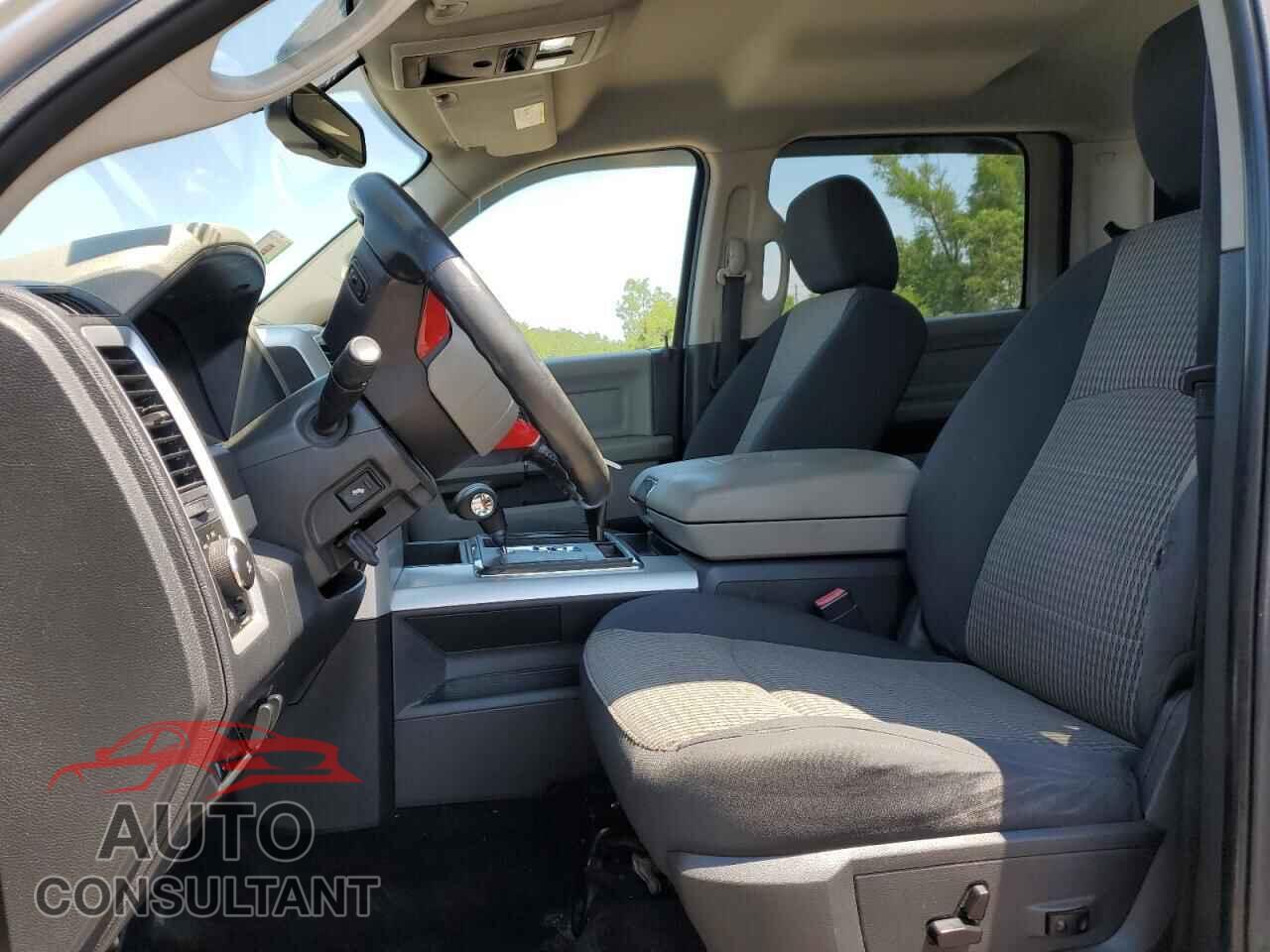 DODGE RAM 1500 2012 - 1C6RD7LT3CS126234