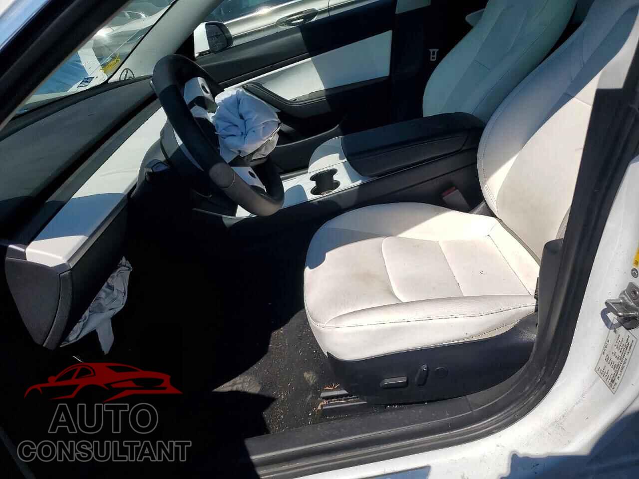 TESLA MODEL 3 2020 - 5YJ3E1EB7LF742318