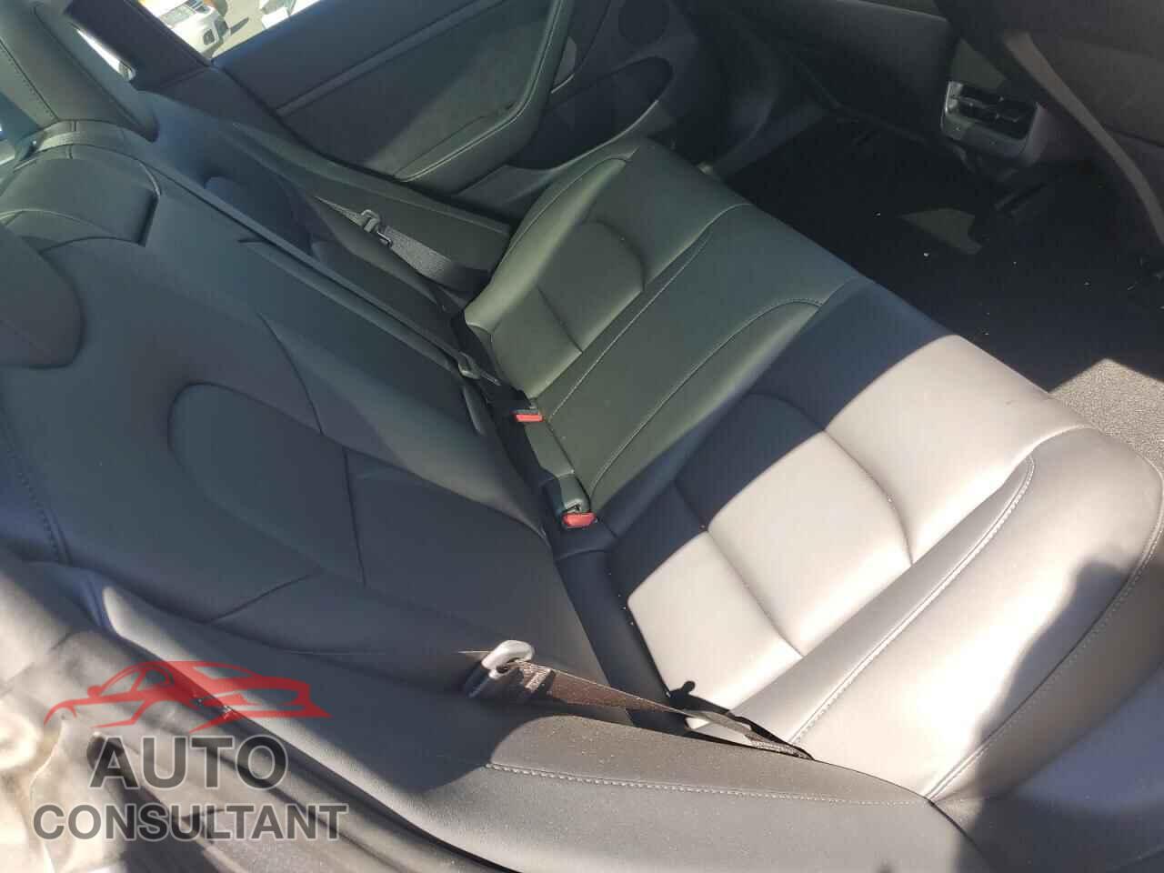 TESLA MODEL 3 2023 - 5YJ3E1EA9PF503401