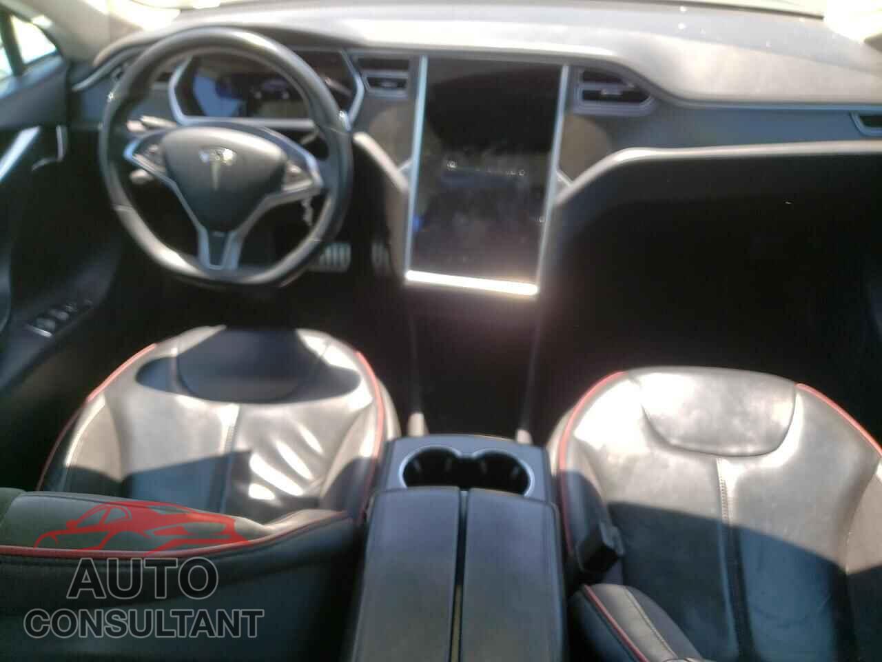 TESLA MODEL S 2013 - 5YJSA1CP5DFP05226