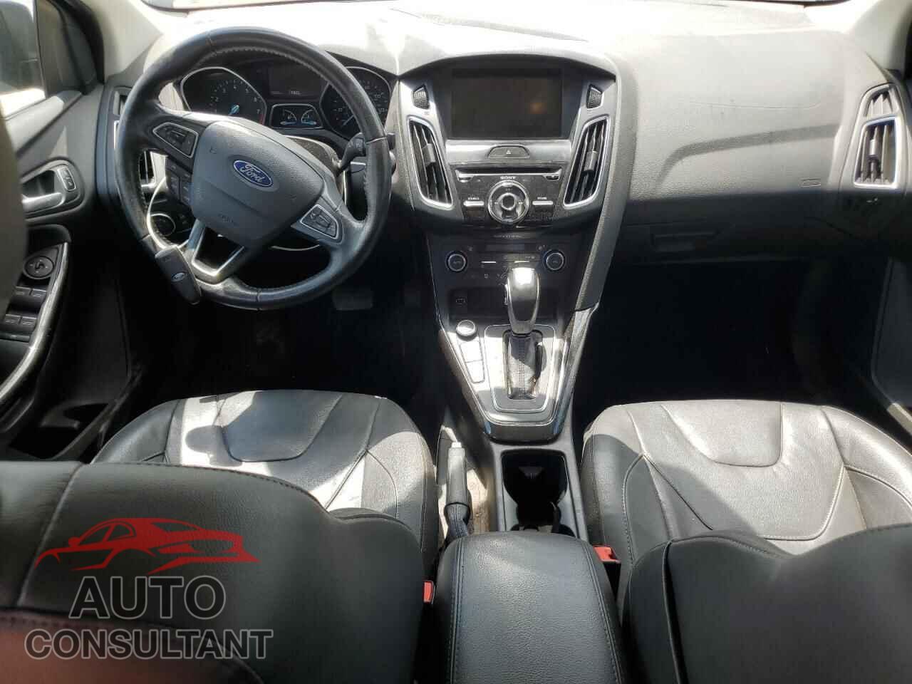 FORD FOCUS 2015 - 1FADP3J29FL293280