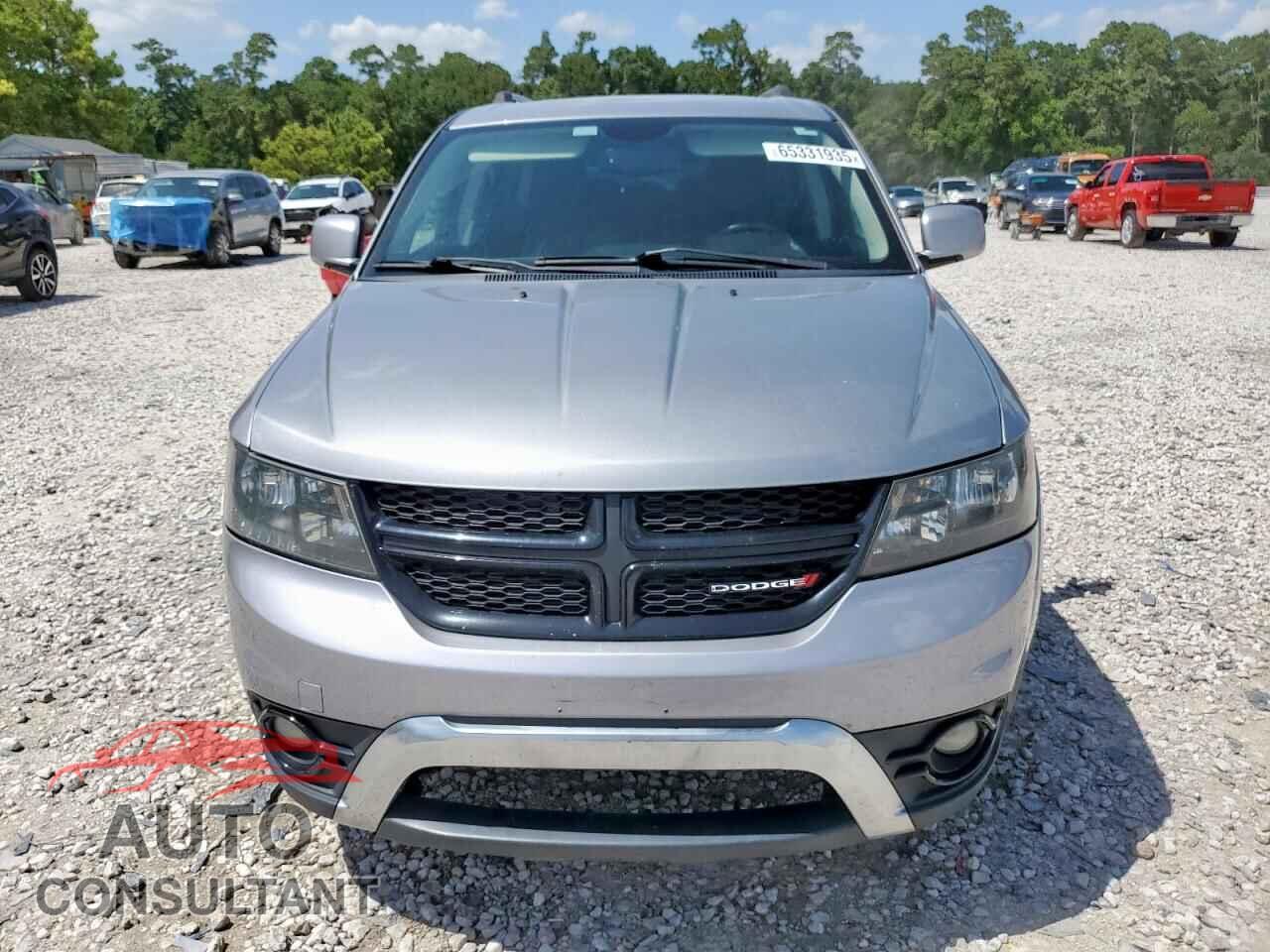 DODGE JOURNEY 2017 - 3C4PDCGG8HT590096
